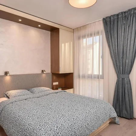 The Grunge Spot - Charming New 1-bedroom By Flat Mаnager Apartment