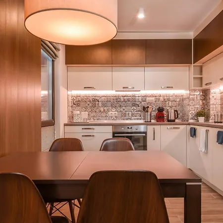 The Grunge Spot - Charming New 1-bedroom By Flat Mаnager Apartment *